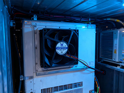 自研自产 —— 健策 jentech 工业散热风扇